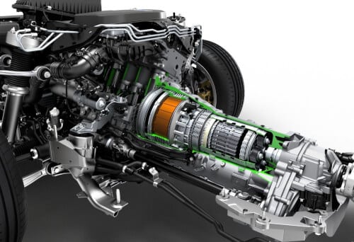 Test drive del veicolo ibrido BMW X5 eDrive Hybrid: scopri le caratteristiche di questo modello di ultima generazione